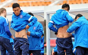 炸金花什么时候应该弃（在炸金花中，何时该选择弃牌？）