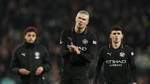 昔日顶流《原神》遇瓶颈，推付费UGC新玩法突围？