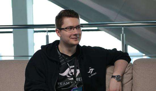 面的正面作 面的正面作