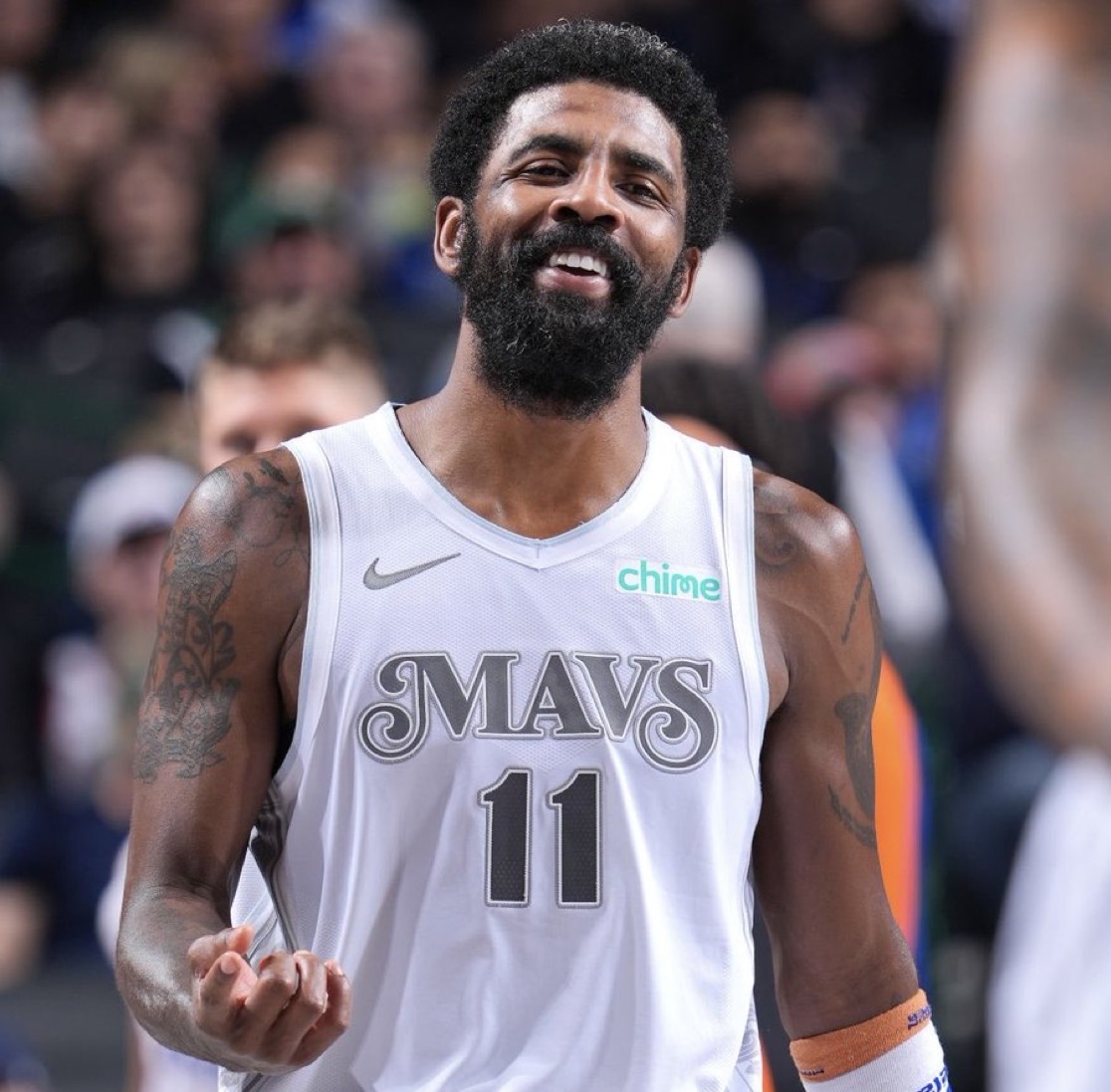 29岁的刺头成香饽饽！在烂队差点成老大靠1招稳获千万合同