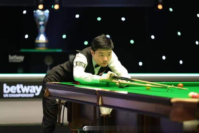 背景值得细 背景值得细